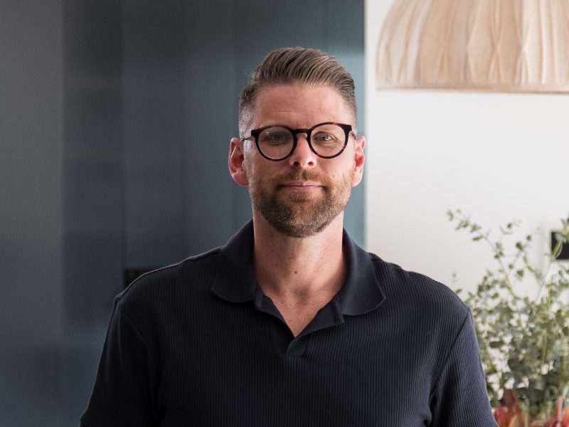 With nearly two decades of experience in the prestigious Sydney real estate market, Lee has transitioned to Northern NSW to embrace a lifestyle centered around balance, community, and the region’s natural beauty.